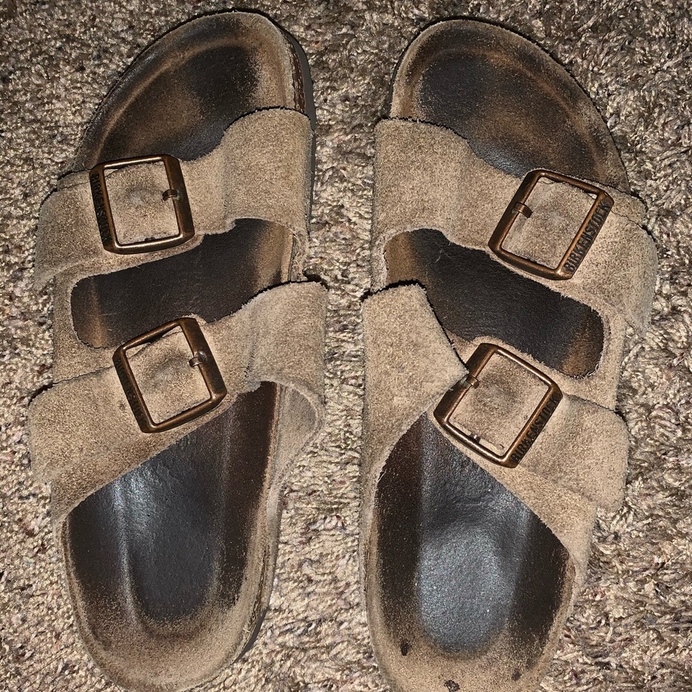 tan suede birkenstocks